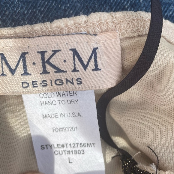 VINTAGE SLIP TOP🖤 - Picture 4 of 4